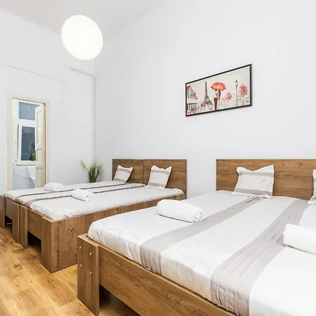 Apartment Real Lovag *