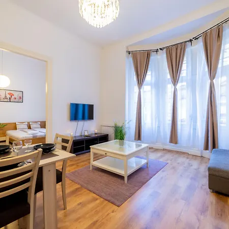 شقة Real Lovag بودابست